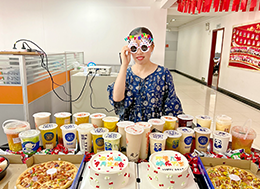 月度生日會(huì)